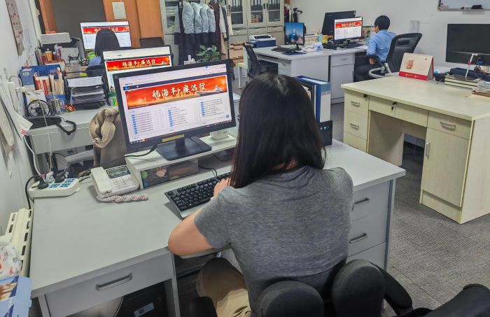 4ce77c9af966a00fe4efce02927eae25.jpg 0002.jpg